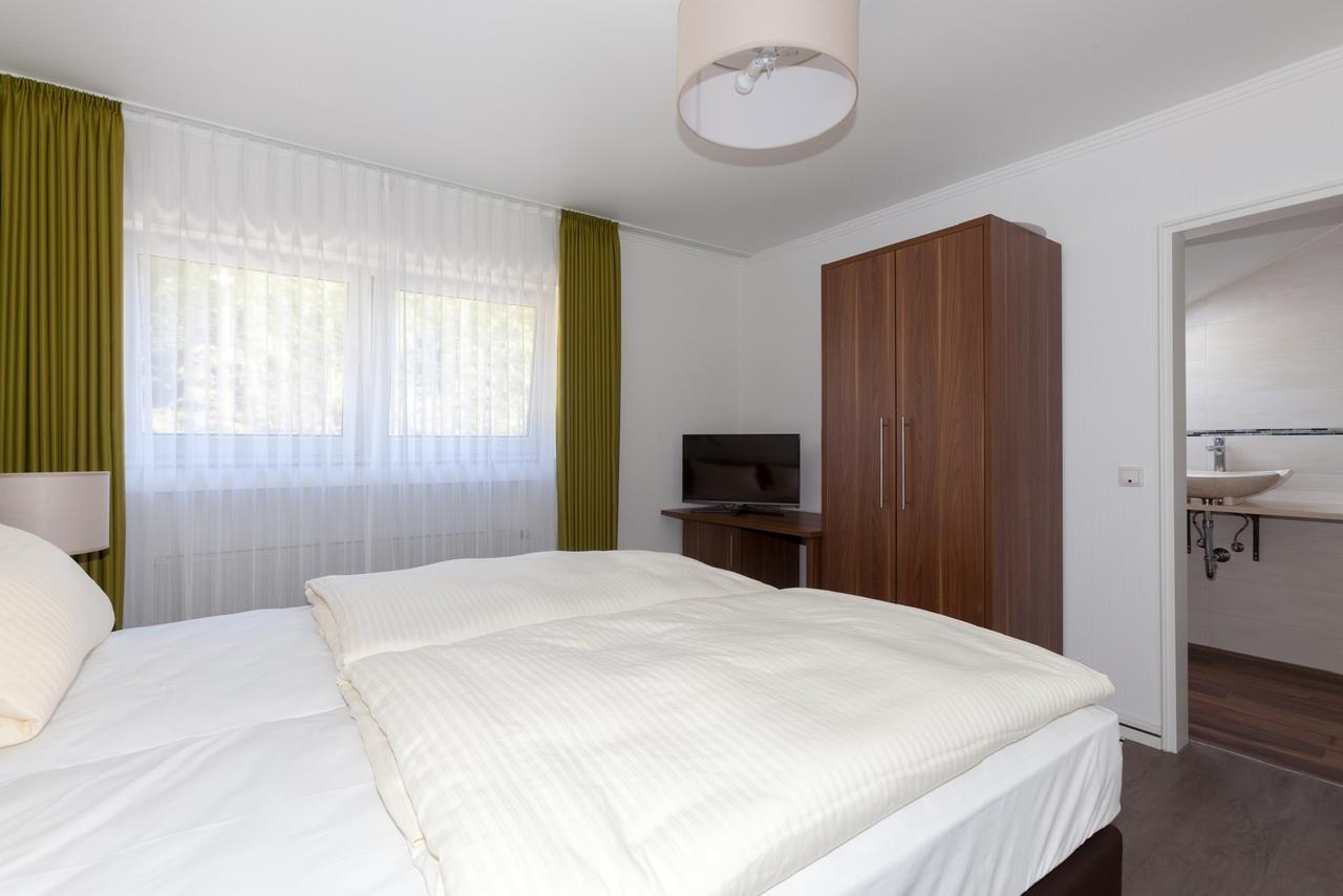 Waldgasthof Im Schwall Hotel Nastätten Esterno foto