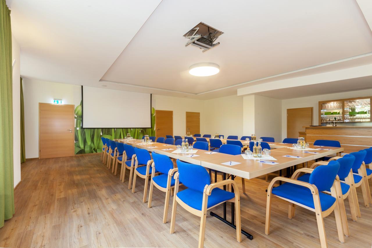 Waldgasthof Im Schwall Hotel Nastätten Esterno foto