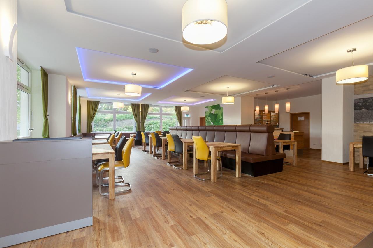 Waldgasthof Im Schwall Hotel Nastätten Esterno foto