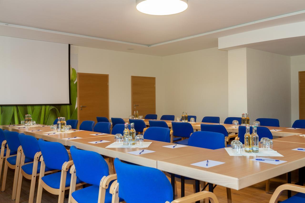 Waldgasthof Im Schwall Hotel Nastätten Esterno foto